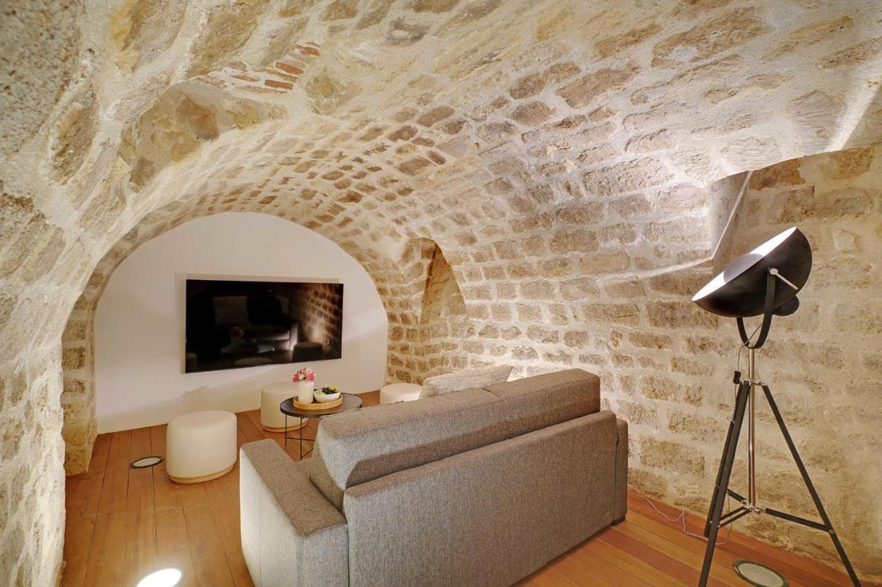 Chic - 2br-6p - Bastille Appartement Parijs